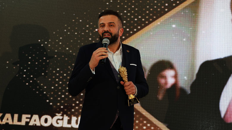 Hakan Kalfaoğlu Yılın Siyasetçisi Ödülü