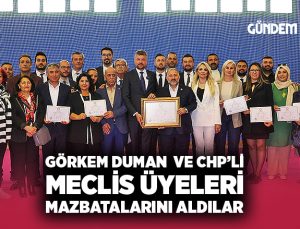 Görkem Duman mazbatasını binlerce Bucalı ile beraber aldı